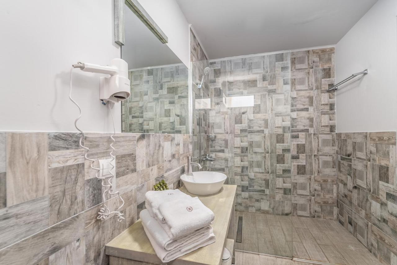 Ianos Bay Hotel Lefkada City Ngoại thất bức ảnh